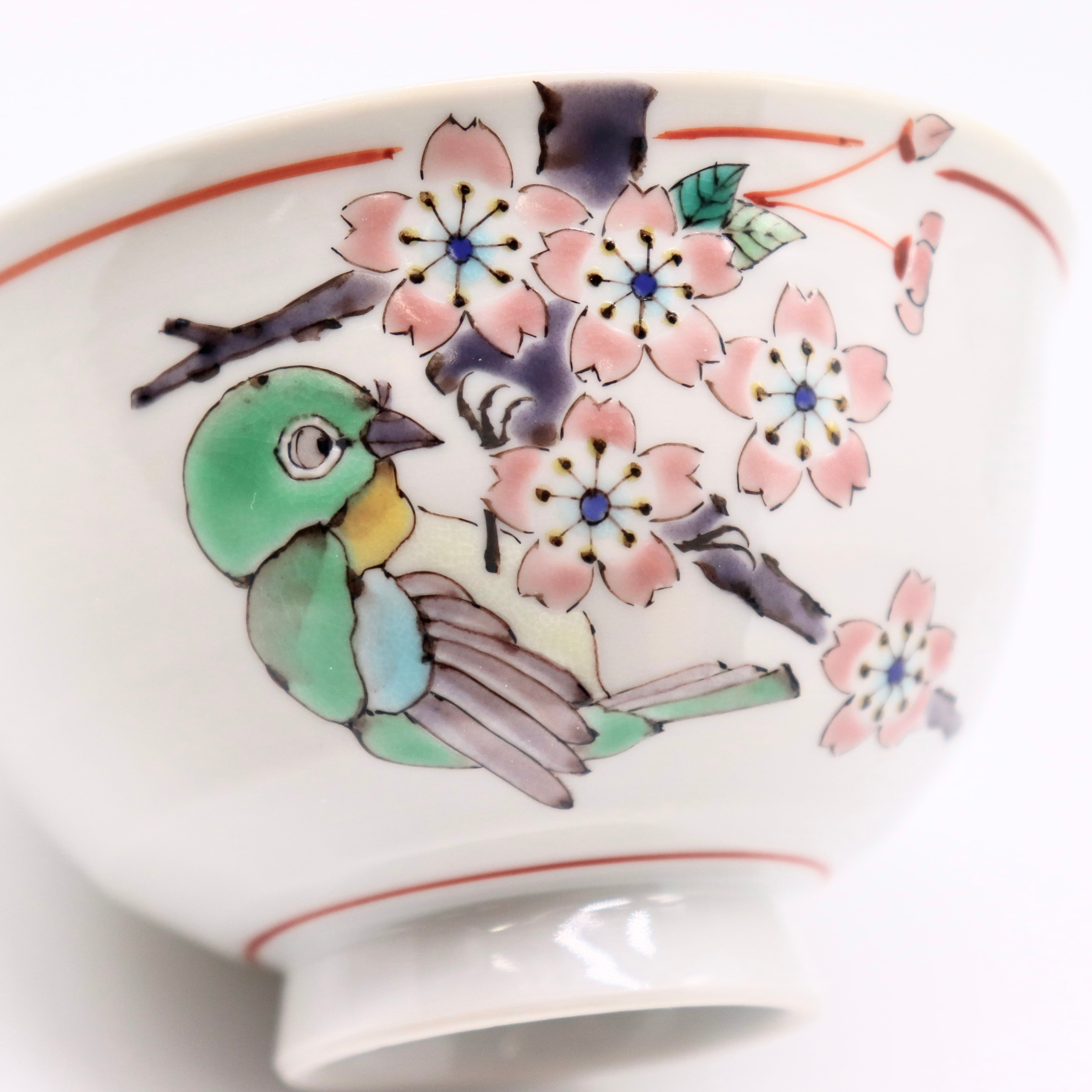 花と鳥の絵柄　陶器　木製パーテーション 瑛生の器（九谷美陶園）｜（古）はは鳥文様八寸飾皿（切手付き）｜作家
