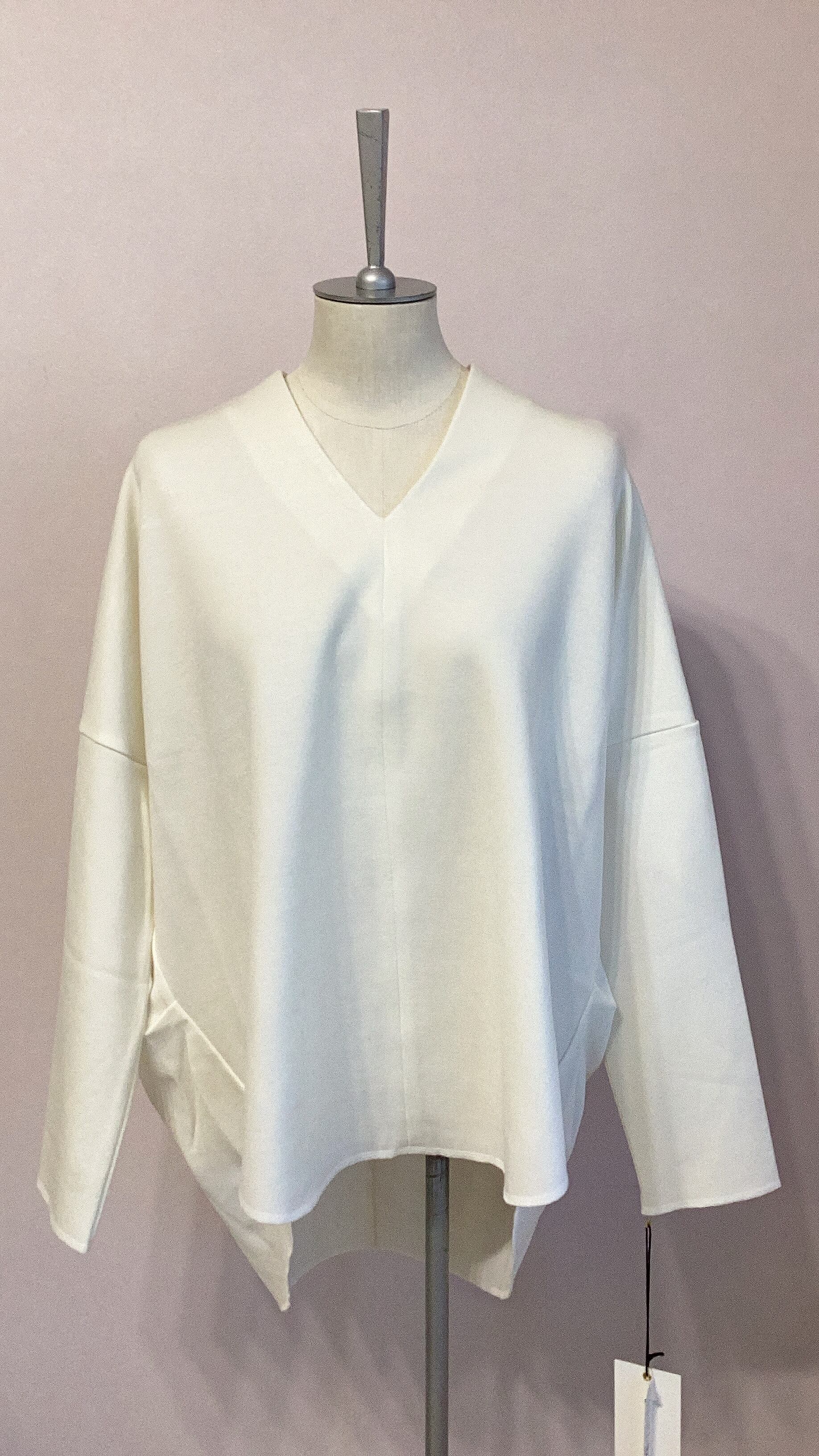 MARIE D‘OR ふくらみウール混 Vネックプルオーバー No.16196 オフホワイト ネイビー 9号 フリーサイズ マリードール