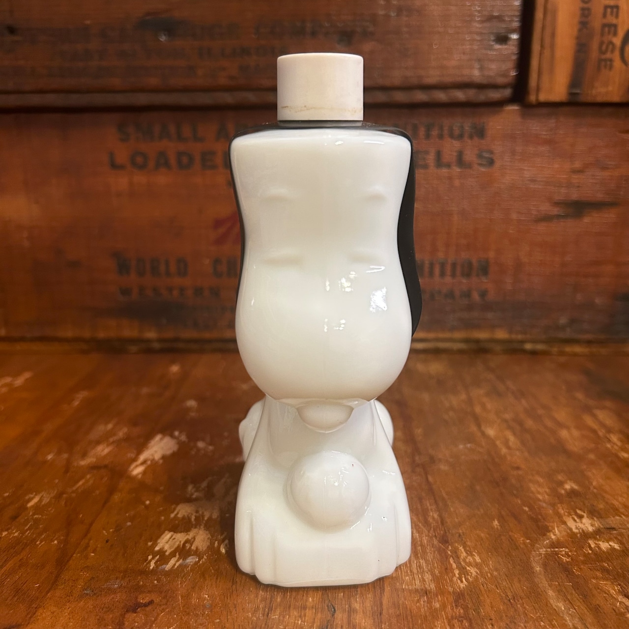 1969 AVON スヌーピー ミルクガラス ボトル SNOOPY PEANUTS ヴィンテージ