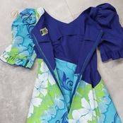 フラダンス 衣装 ワンピース ドレス ブルー系 アロハスタンダード 日本製 ハイビスカス柄 ALOHA STANDARDS ハワイアンプリント フリル袖 アロハ フラ ダンス レッスン 練習 フレア 華やか 鮮やか さわやか グリーン系 ホワイト系 青 水色 黄緑 白 フラダンス衣装 かわいい ワンピースドレス おしゃれ 袖フリル ハイビスカス カジュアル