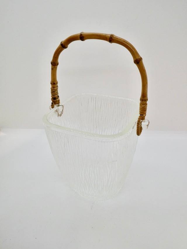 ▲サイズ不明 / バンブーのハンドル　ガラスの入れ物