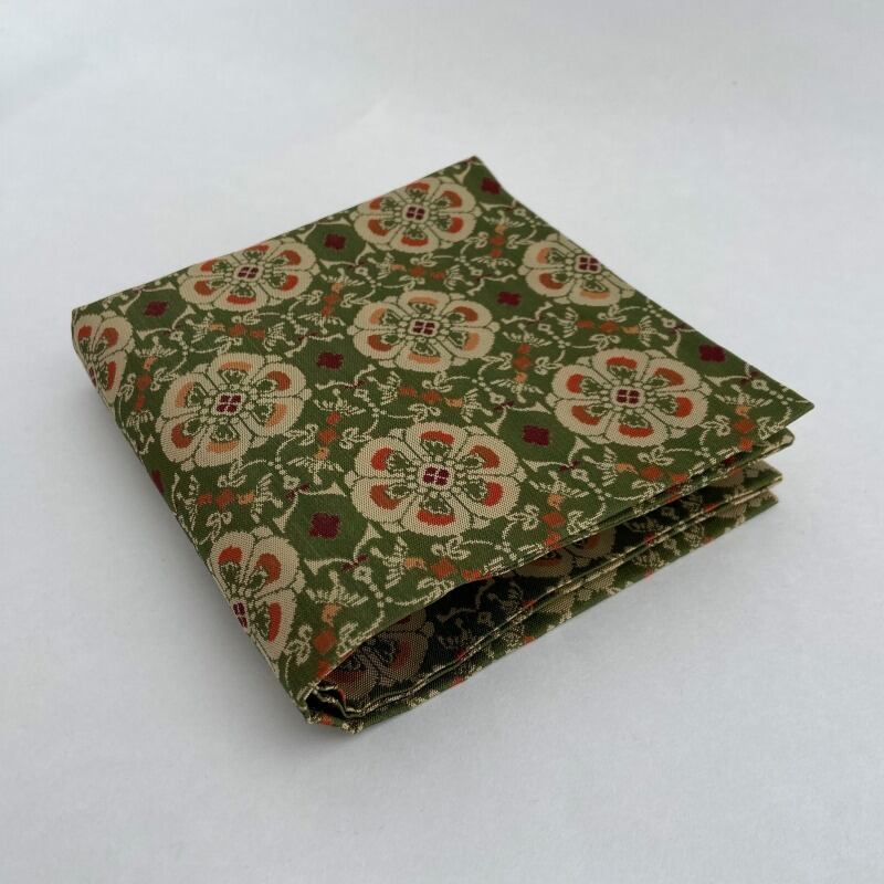 【龍村美術織】テーブルセンター花鳥梅花文錦6号桐箱入り 60×110cm 文様特集 花鳥梅花文錦（かちょうばいかもんにしき） – 龍村美術