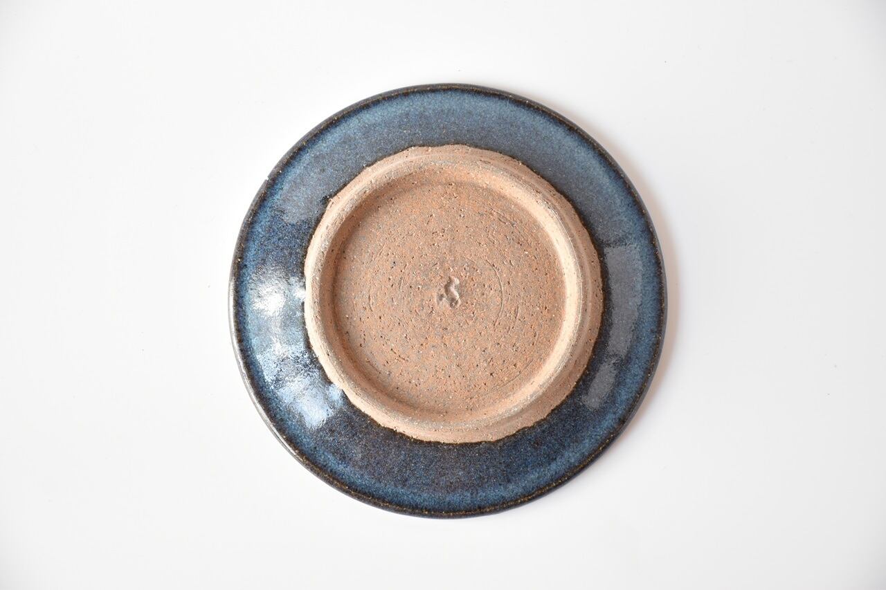 小代瑞穂窯 / 福田るい : しのぎ 5寸皿 縦しのぎ 青 | 器と暮らし 旅船頭