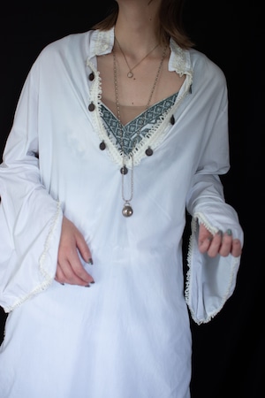 Medal cotton blouse