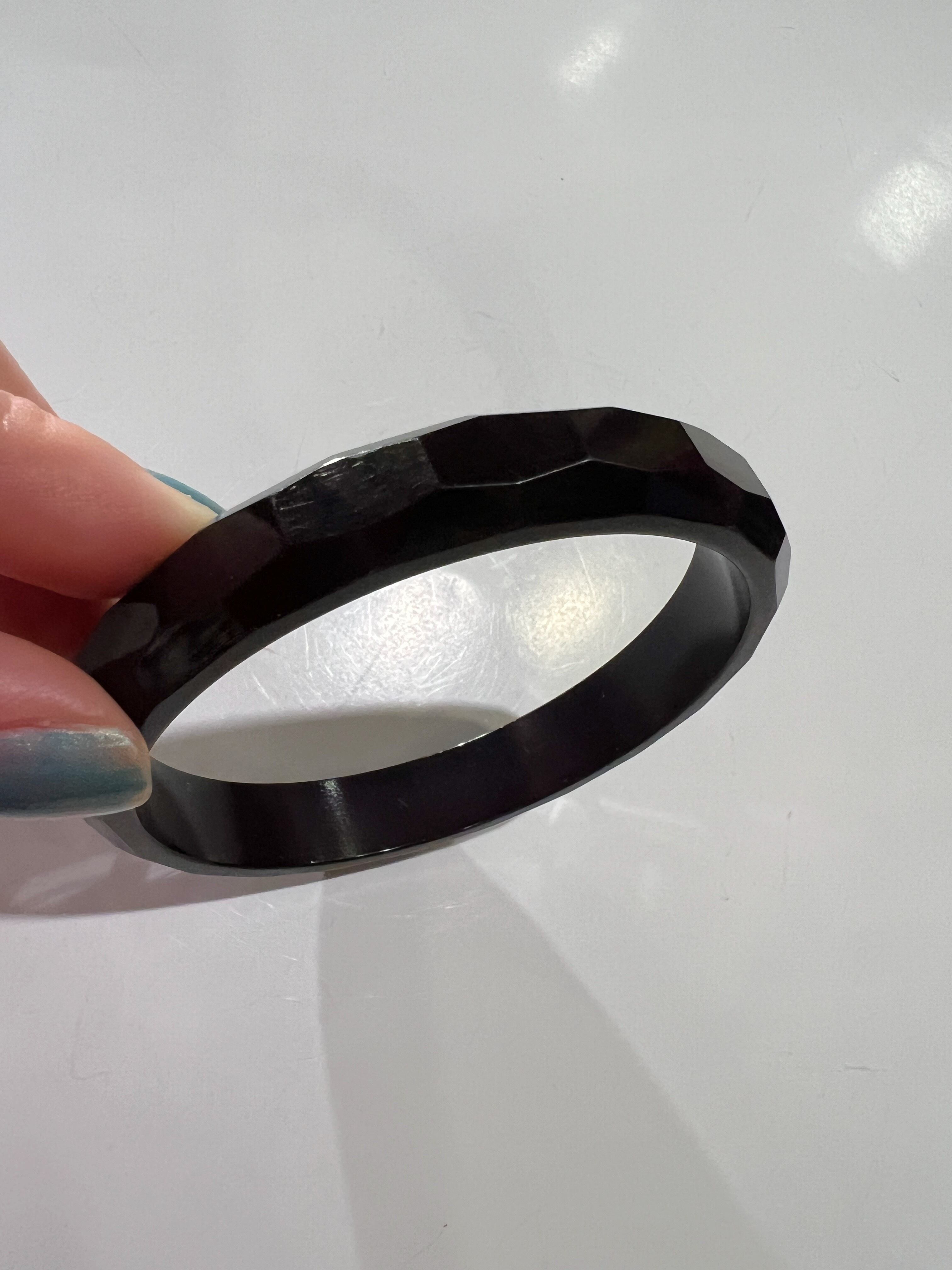 Vintage black design bangle