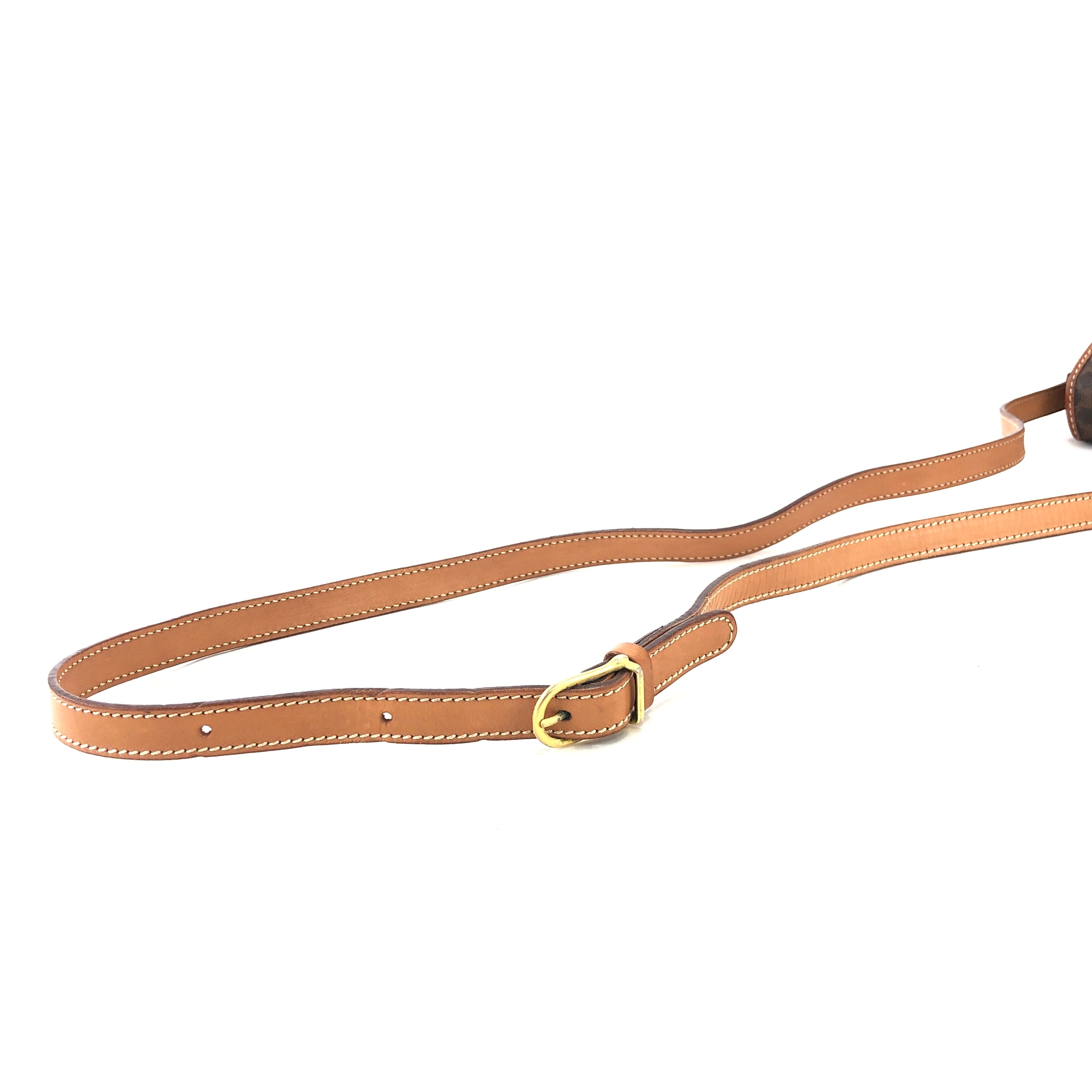 CELINE セリーヌ マカダム ブラゾン型押し タッセル ミニバッグ CELINE セリーヌ マカダム ブラゾン型押し タッセル ミニバッグ