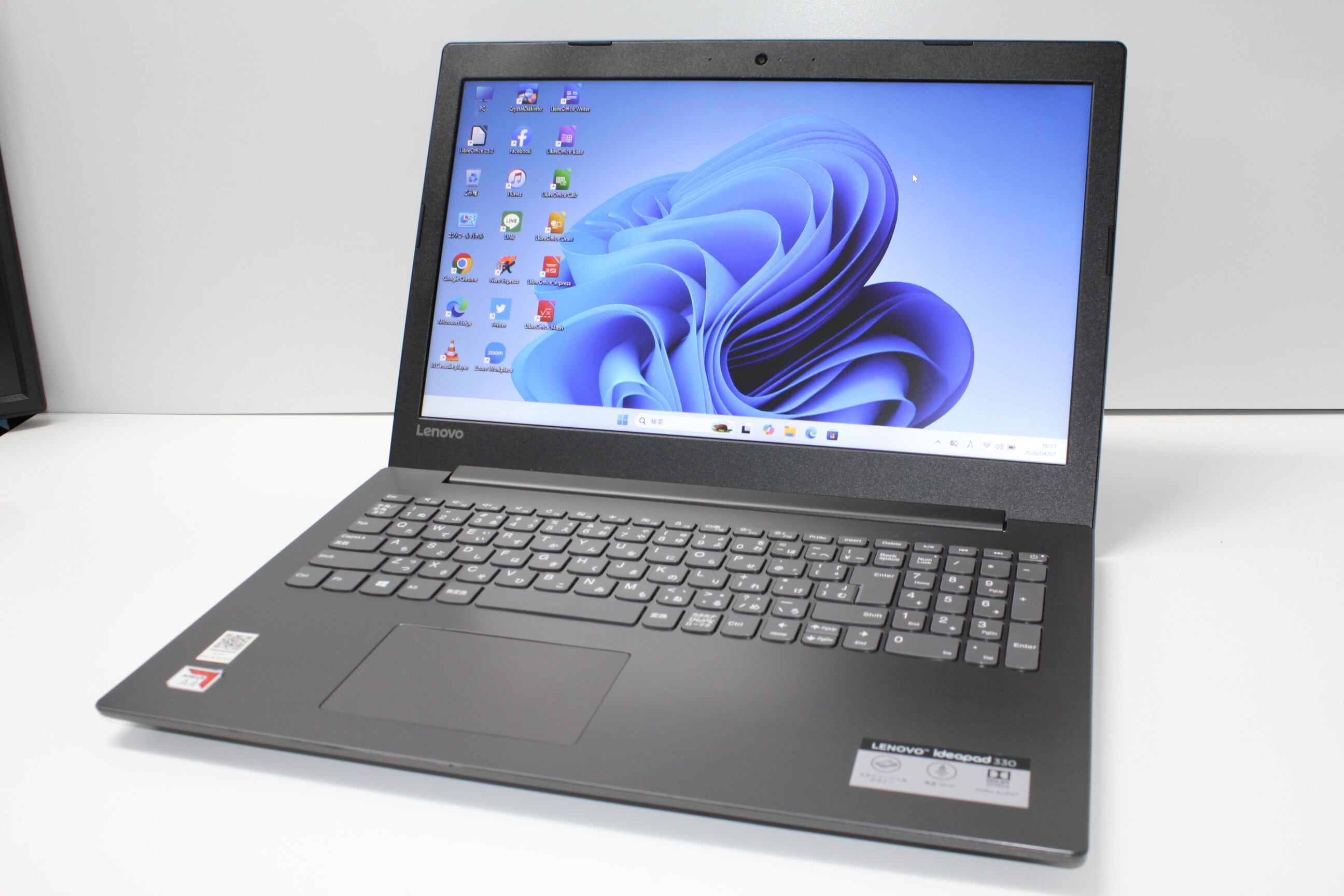 中古ゲーミングノートパソコン LENOVO L340-15IRH Gaming Windows11 core i7-9750H/メモリ8GB/爆速SSD512GB/15.6インチ/GTX1050 Lenovo IdeaPad L340 15 Gaming Laptop - Intel i5, 8GB Memory