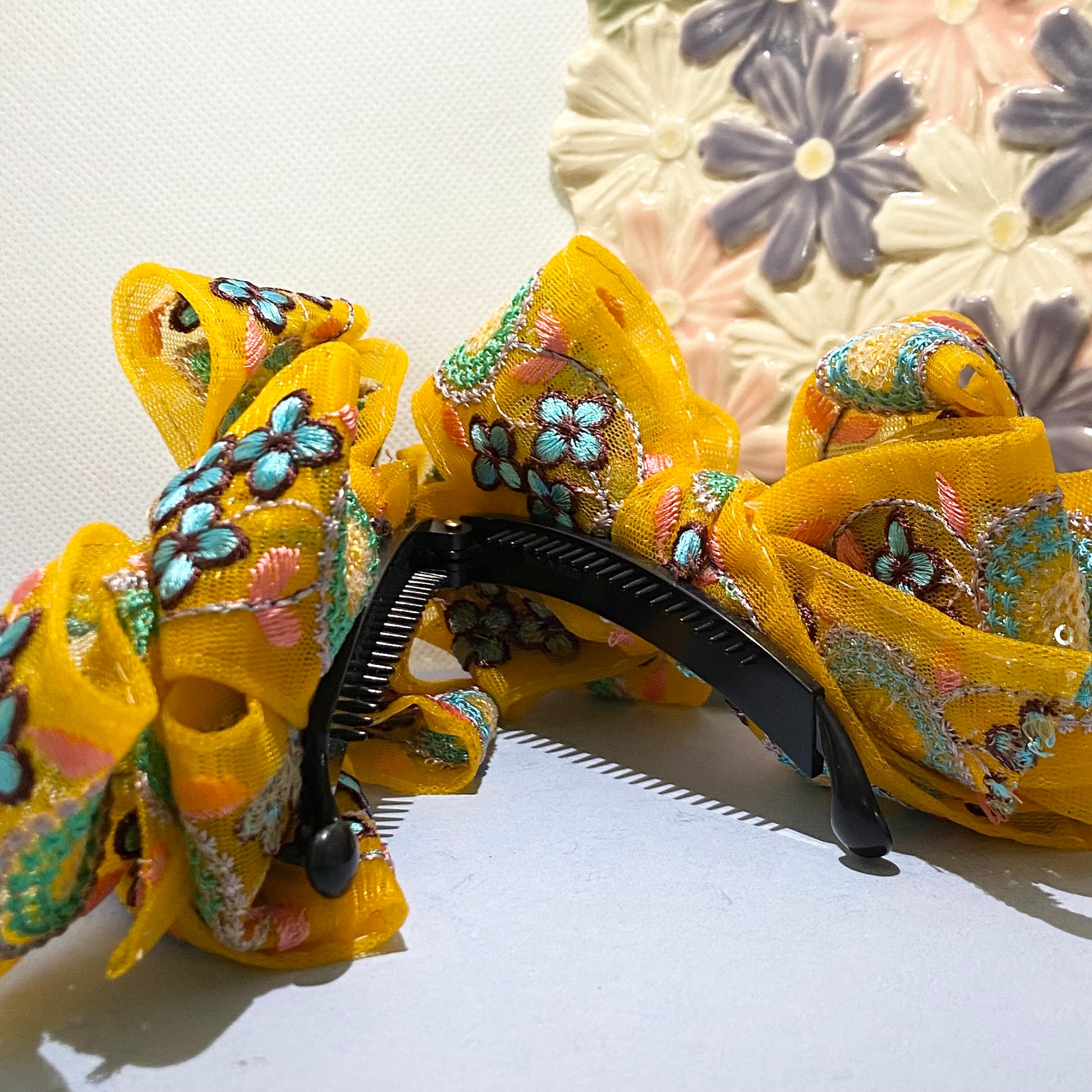 374 インド刺繍チュール生地ボックスポーチ