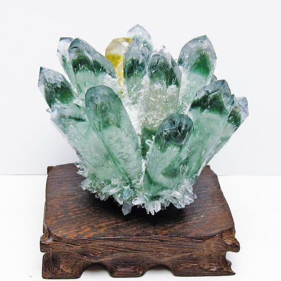 緑水晶 クラスター 原石 台座付属 一点物 182-7498