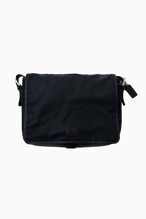 COACH BLACK NYLON x LEATHER SHOULDER BAG