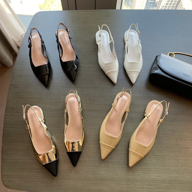 ポインテッドトゥフラットサンダル♢全4色　10369