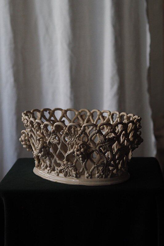 陶器の葡萄籠ジャルディニエ-antique pottery oval basket
