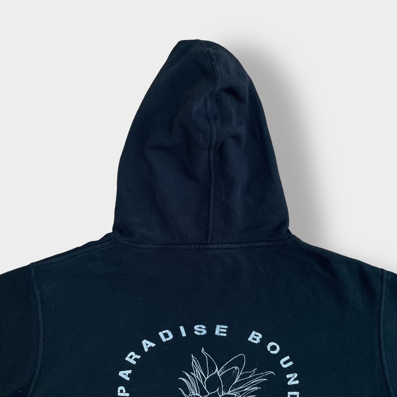 【PARADISE BOUND】スカル パイナップル ドクロ ジップアップ パーカー ワンポイント アーチロゴ バックプリントM INDEPENDENT インディペンデント us古着