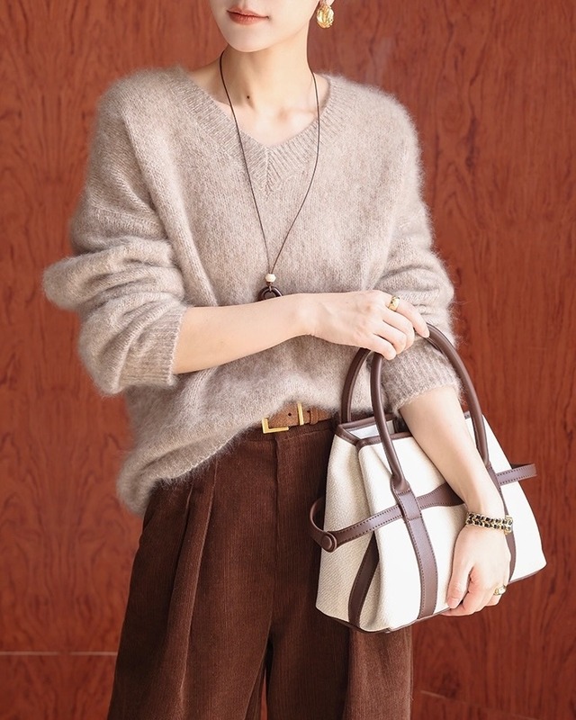 全3色/Ｖネック ウールニット