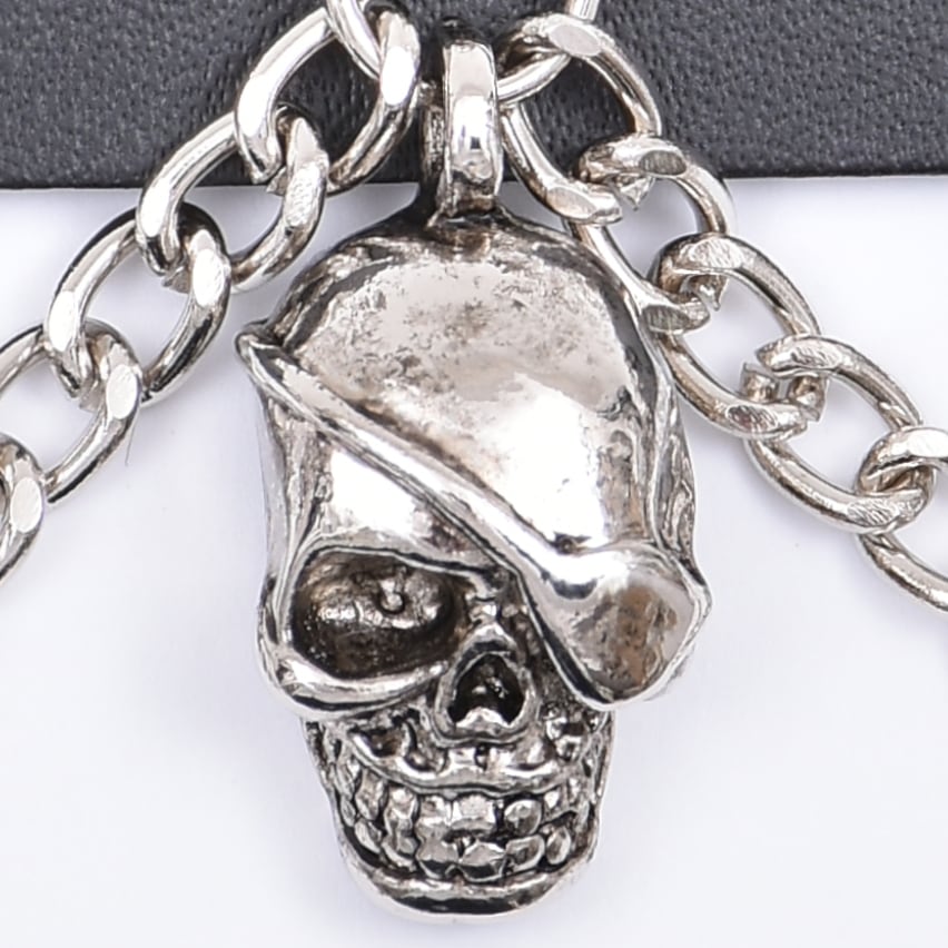 3/4新着】スカルスタッズチェーンブレスレット | VOLCAN&APHRODITE