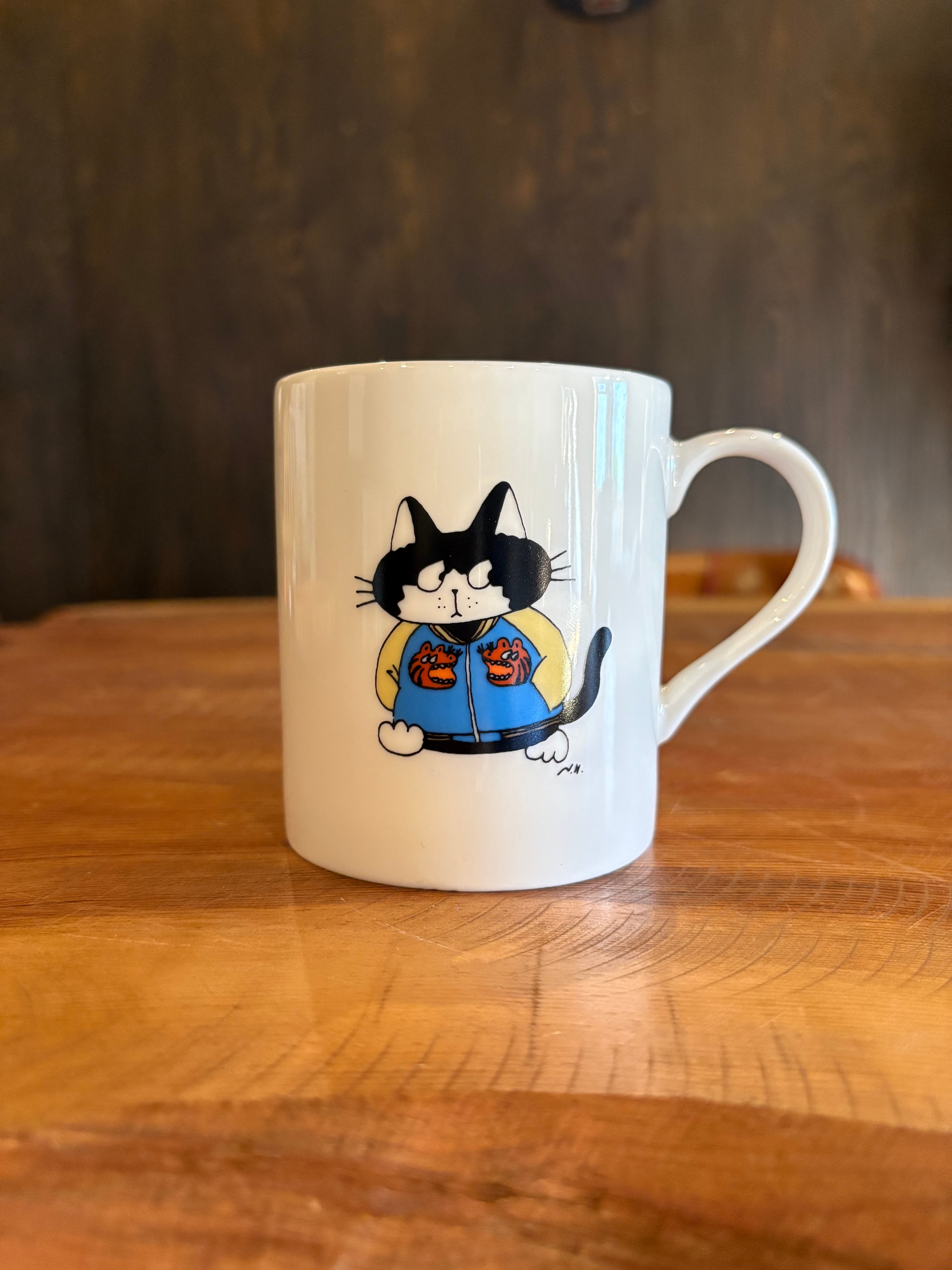 春限定価格【ぼんやり子だぬき】手乗りサイズ ヒダカナオト　陶器　桜色 gallery&shop一風オンラインストア
