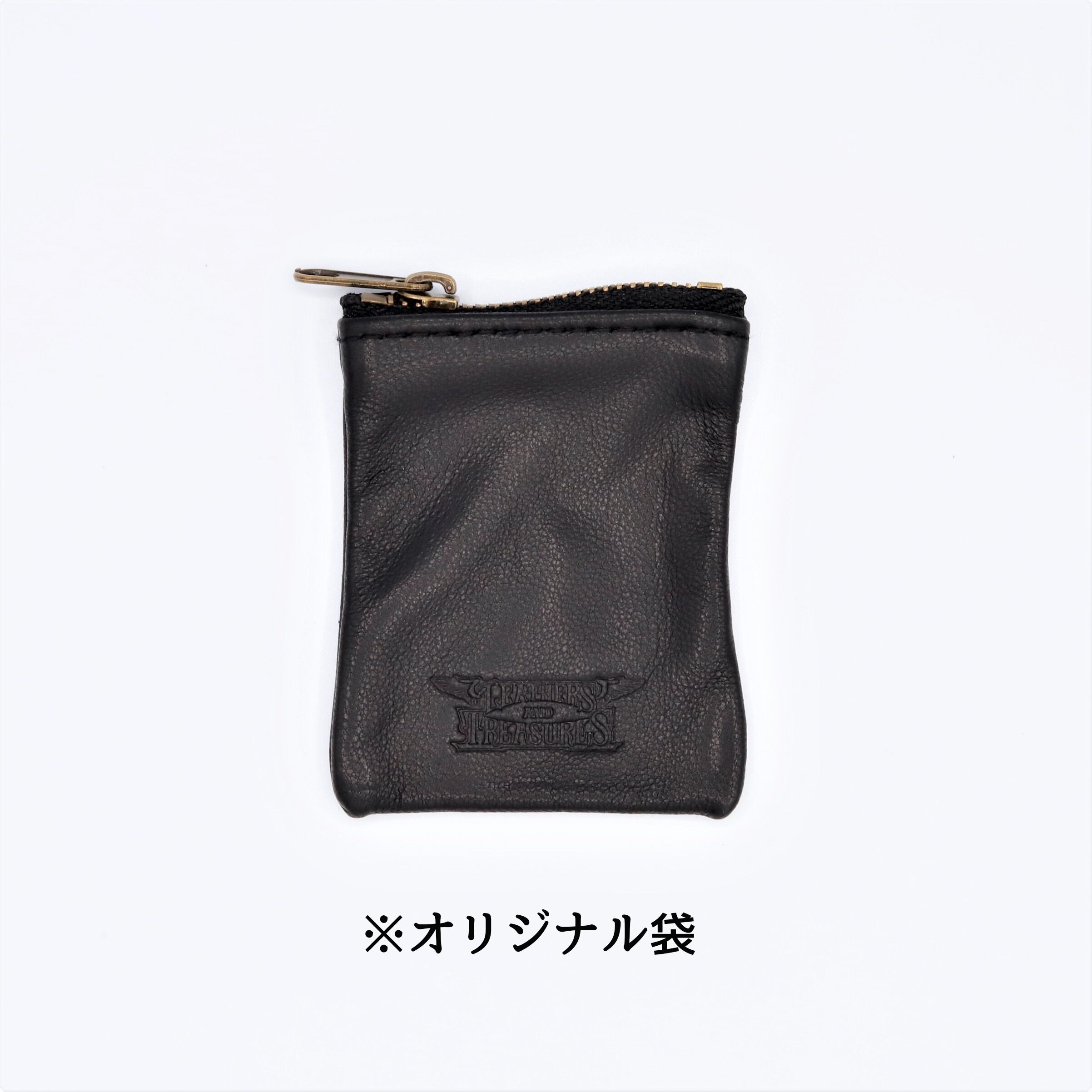 Leathers and Treasures ランパント ライオン ペンダント | beia.com.do