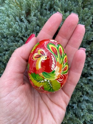 ペトリキウカ塗りのイースター・エッグ　ホメンコ作