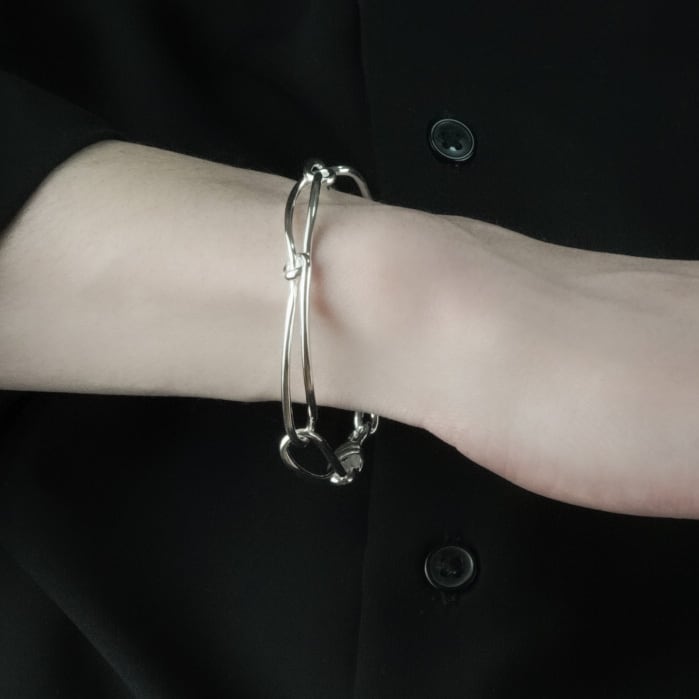 Knot Chain Bracelet | FLÜGEL | BASE SHOP Knot Chain Bracelet | FLÜGEL | BASE SHOP