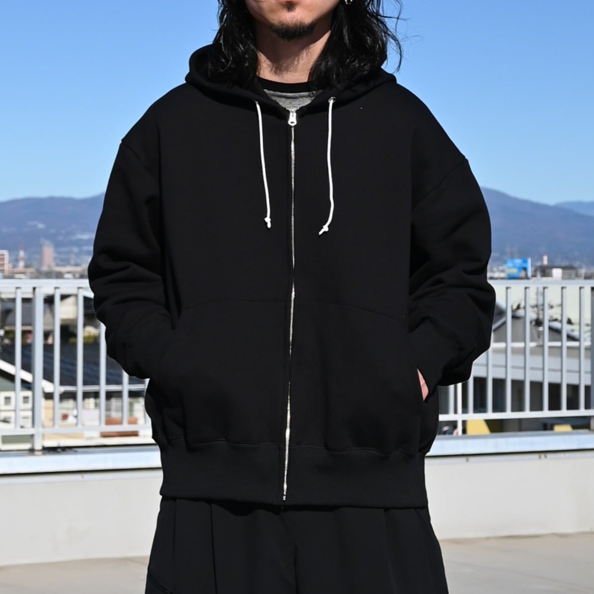 UNTRACE / 173(ジップフーディー) | GANKO