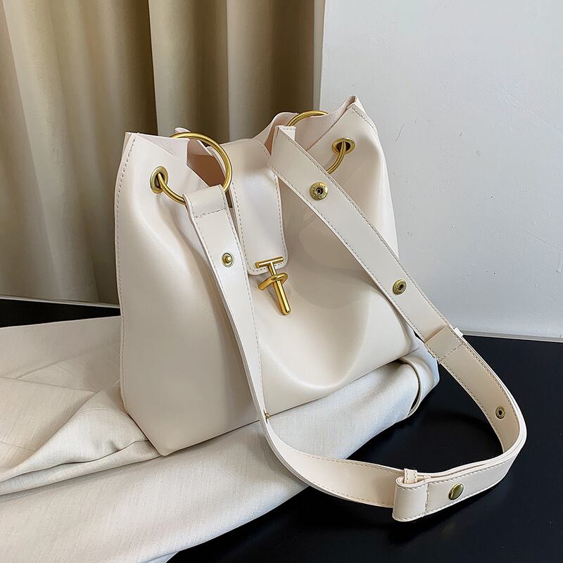 ショルダーバッグ メッセンジャーバッグ 手作りハンドバック21490960934