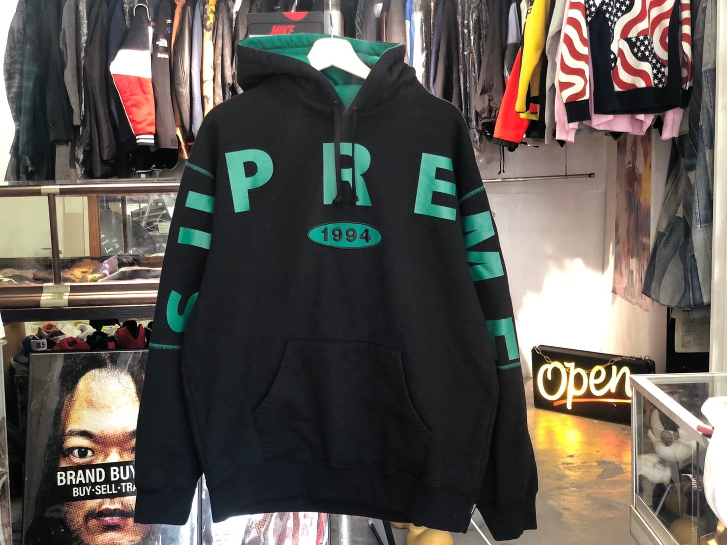 Supreme 19AW SPREAD LOGO HOODED SWEATSHIRT BLACK LARGE 115JJ0085  