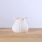 花瓶 フラワーベース セラミック 一輪挿し おしゃれ 置物 かわいい シンプル 花器 インテリア 北欧 ホームデコ オシャレ 置き物 オーナメント クリエイティブ 陶器 ドライフラワー 造花 花入れ 円柱形 かびん 北欧 韓国 ３種類