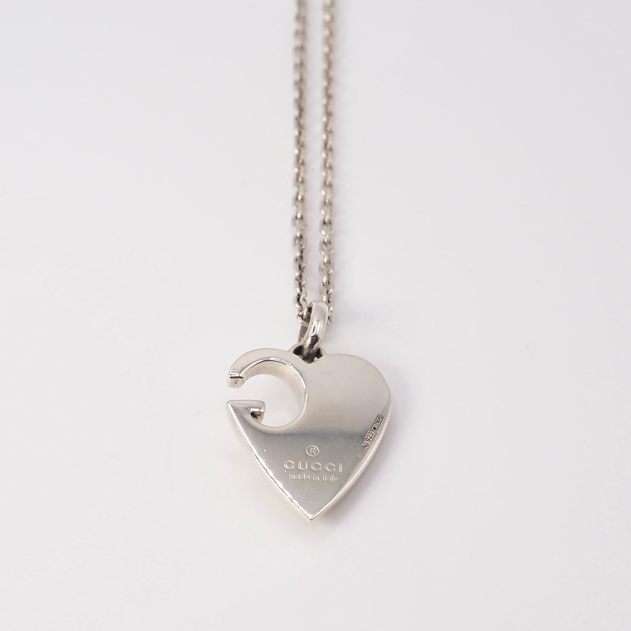 GUCCI ハートチャーム ネックレス シルバー シルバー925 グッチ