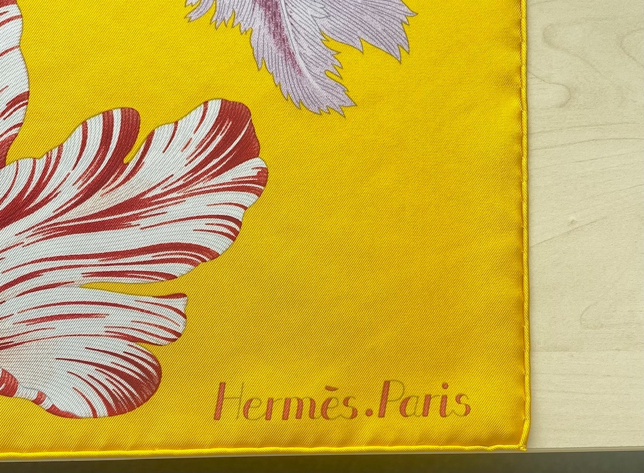 HERMES エルメス スカーフ カレ90《チューリップマニア》Jaune Vif