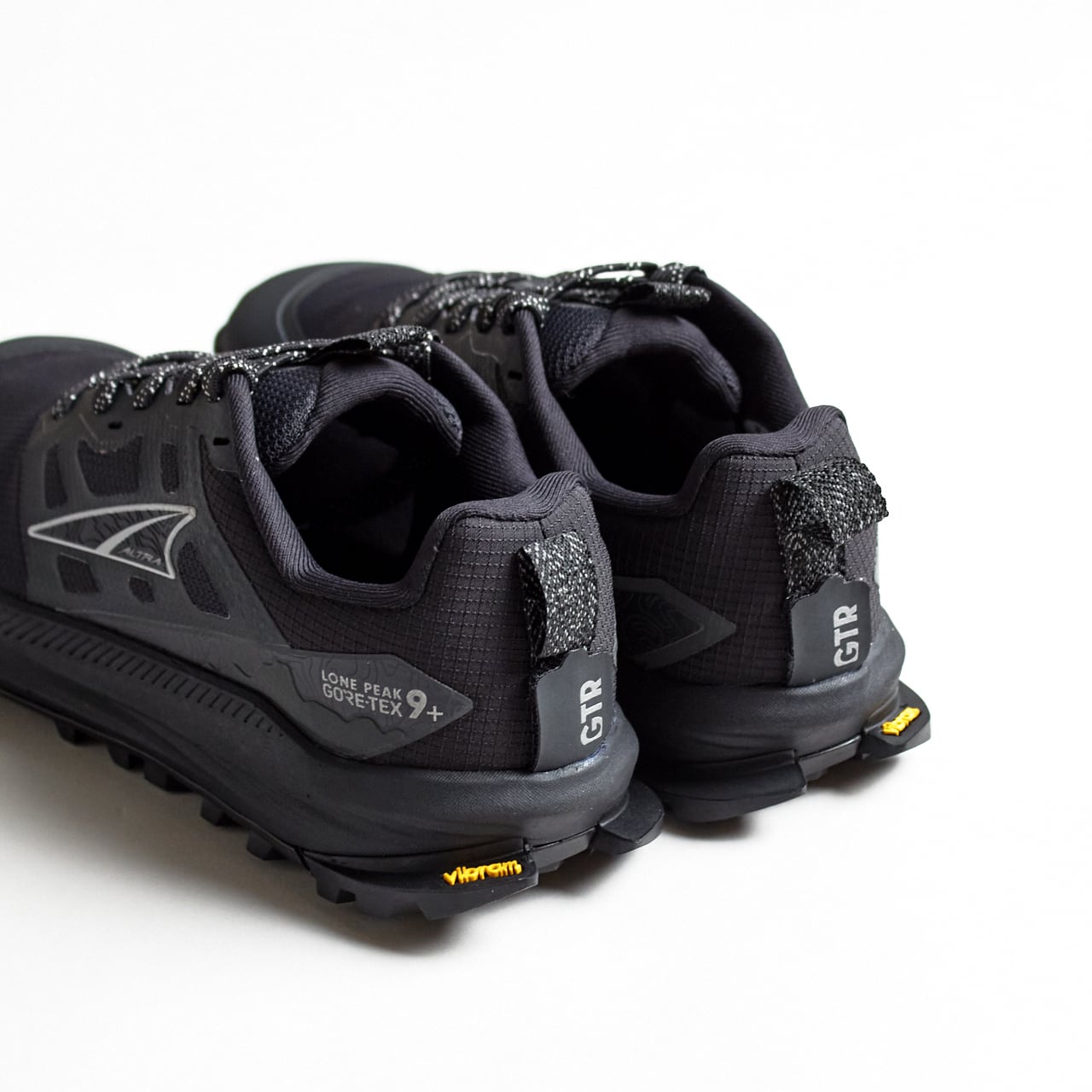ALTRA（アルトラ）LONE PEAK 9+ GTX（ローンピーク 9+ GTX）-BLACK