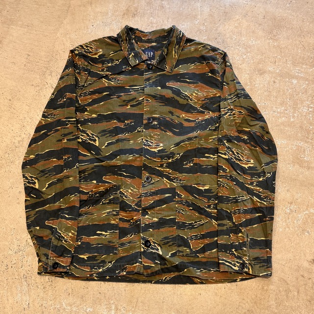 ⓃGAP CAMO JACKET