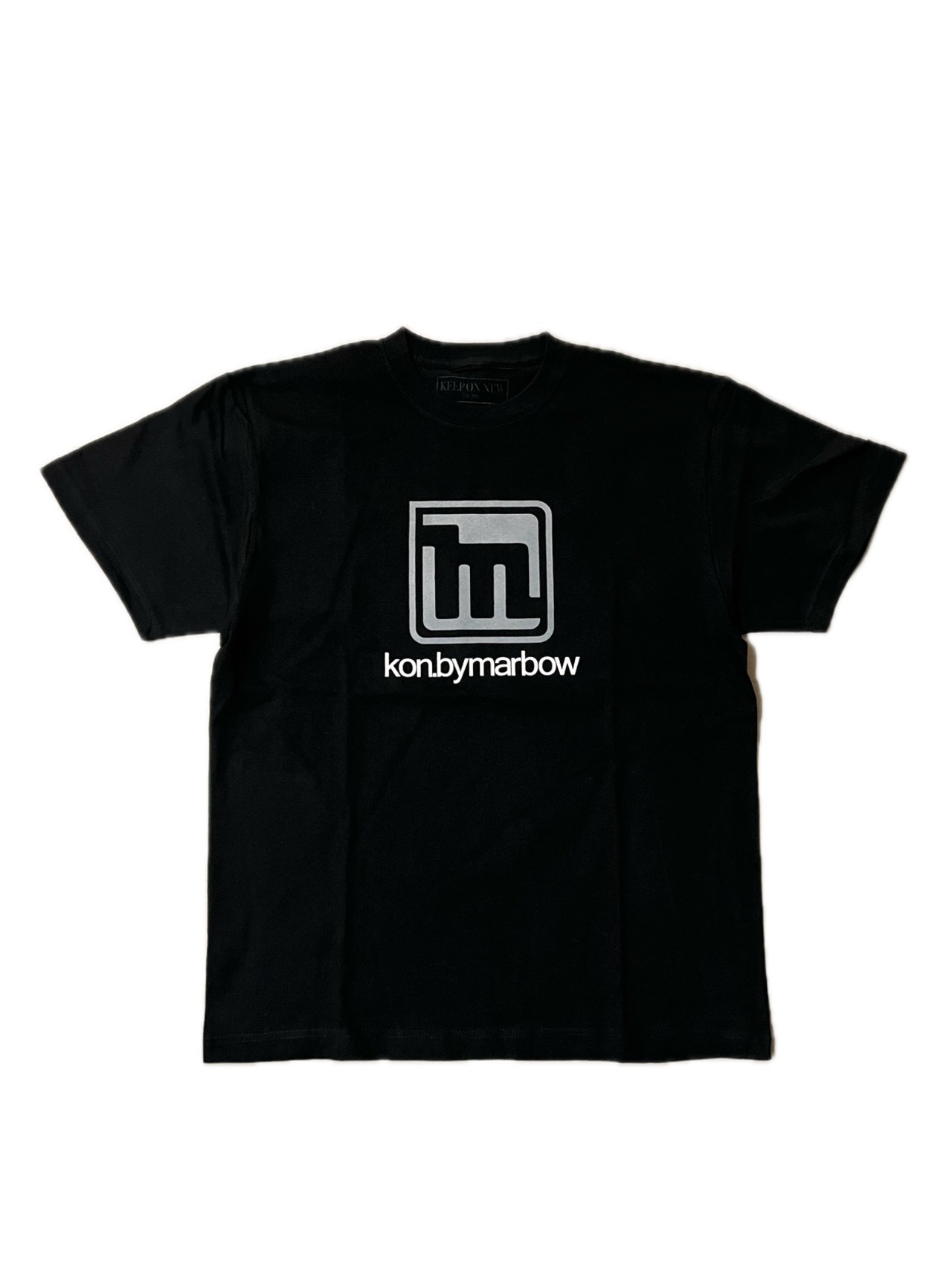 KON. MARBOW MODEL T-shirts