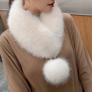 ファー マフラー ポンポン付き レディース 秋冬 防寒 防風 保温 暖かい フェイクファー おしゃれ 大人 きれいめ かわいい ネックウォーマー もこもこ ふわふわ フォーマル 通勤 通学 大人可愛い 大人女子