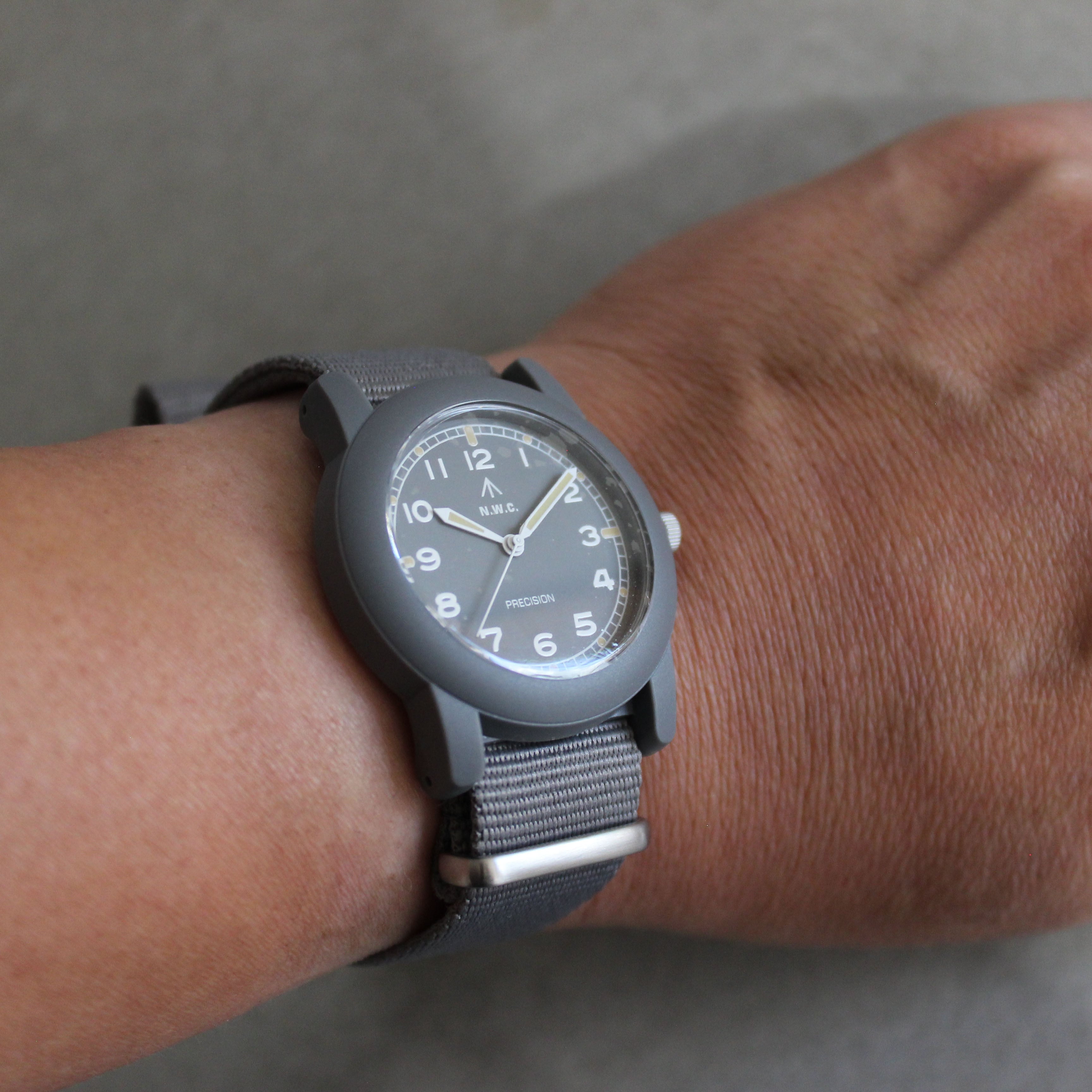 NAVAL MILITARY WATCH Mil.-08Ca Camper TYPE Gray (グレー） | Naval