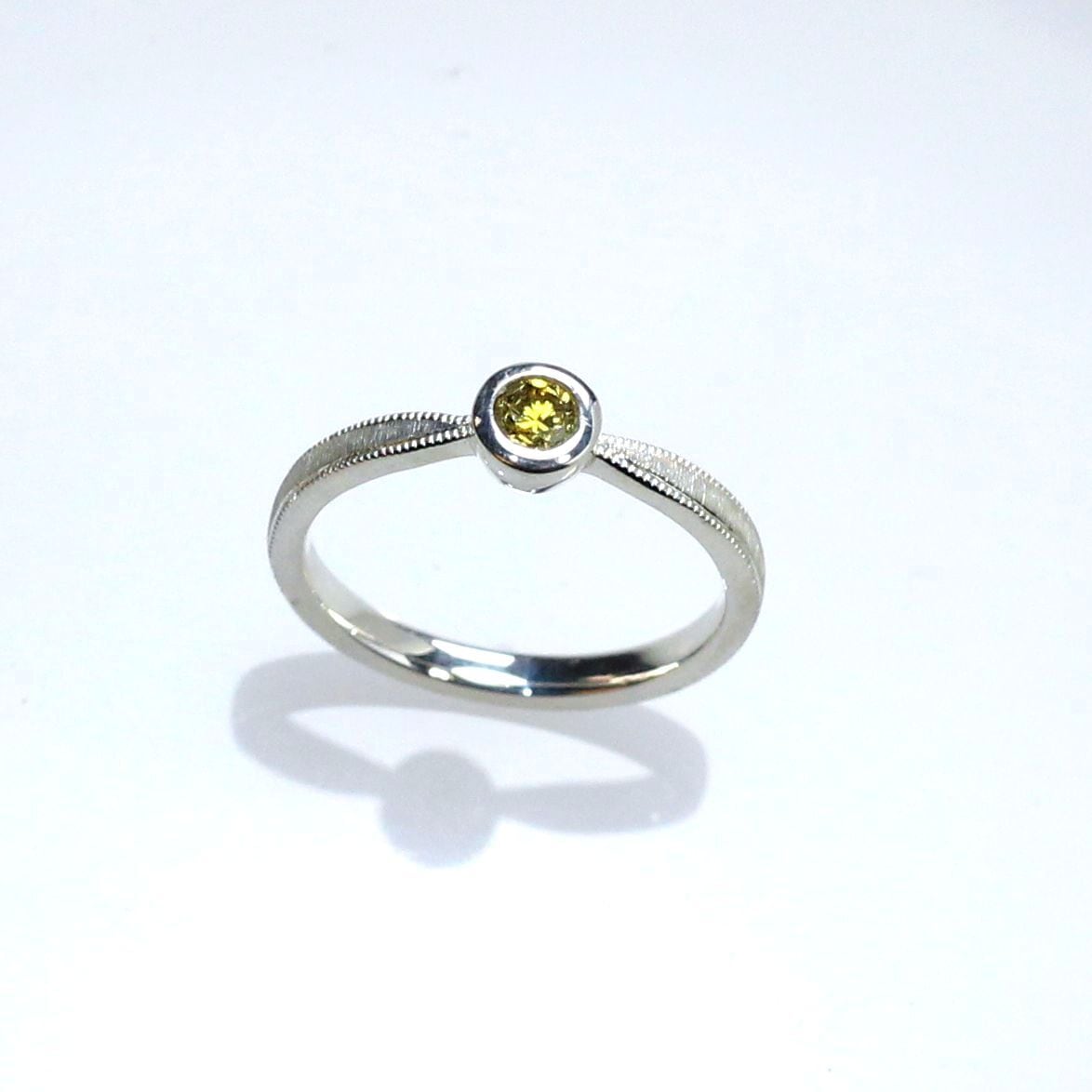 Pt900 ブルーサファイア(UVチェンジ)リング 0.36ct | Atelier Ozaki