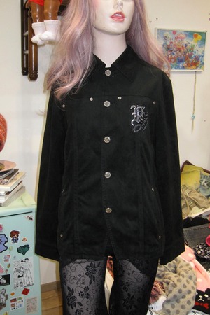 DoReMi Unique Series – black jacket