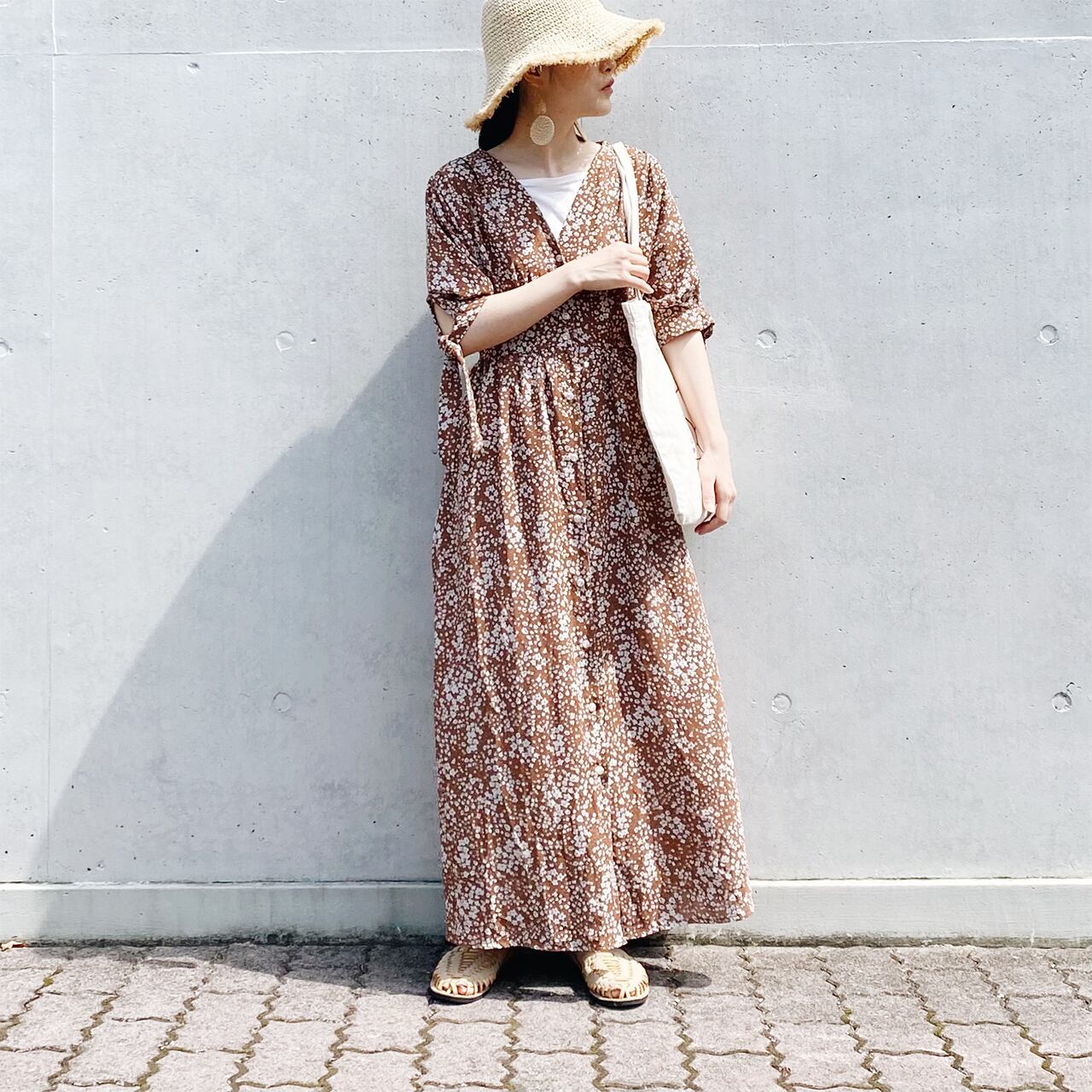 Puchi flower dress (brown)