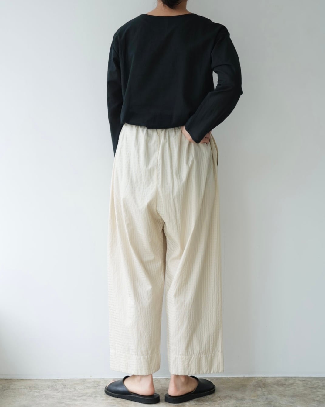 Yoli シンプルブラウス | Vie