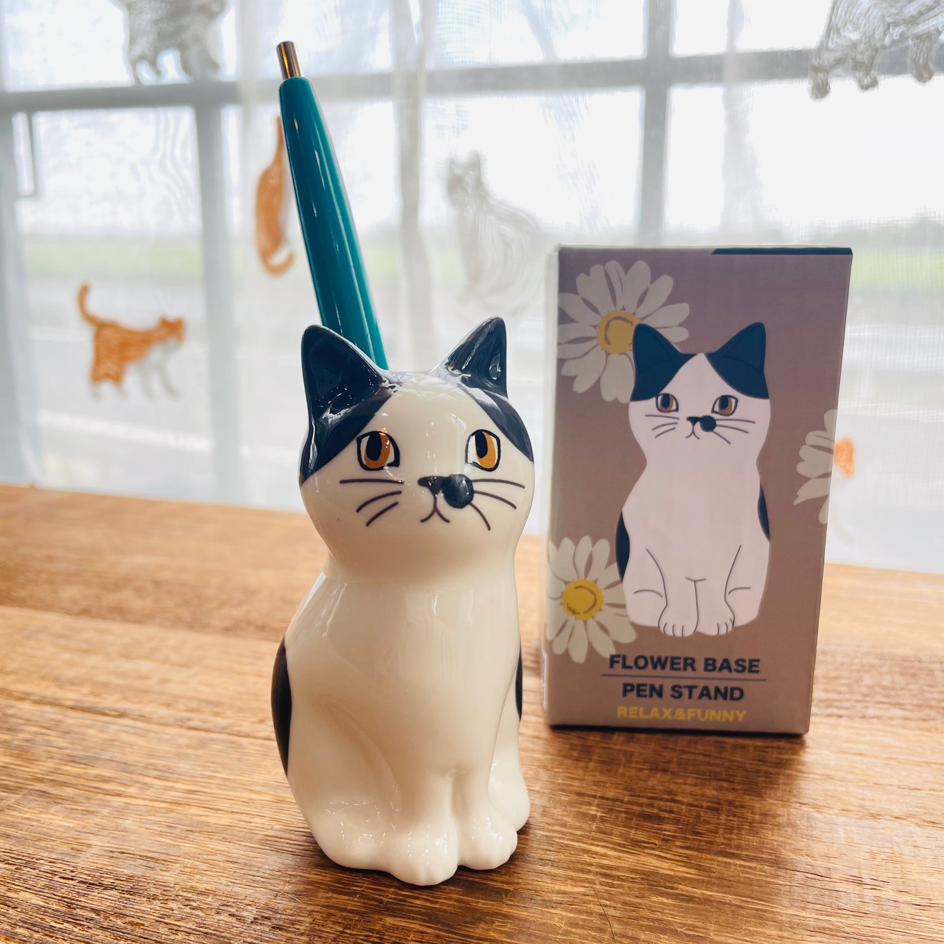 フラワーベース｜ ペンスタンド｜ハチワレこねこA　猫 ねこ ネコ 猫雑貨 ねこモチーフ 猫グッズ ネコ柄 花瓶 花器 花びん フラワーベース 置物 オブジェ フラワーアレンジ ペン立て ペンスタンド 陶器 かわいい おしゃれ レディース プレゼント 贈り物 ギフト
