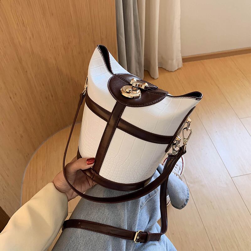 フレンチニッチバッグ女性2020夏の新しい波のテクスチャワイルドショルダーメッセンジャーバッグinsファッションバケットバッグ Tiancai_Wing_Bag9135621