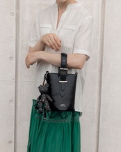 BELTED BUCKET BAG（SMALL）