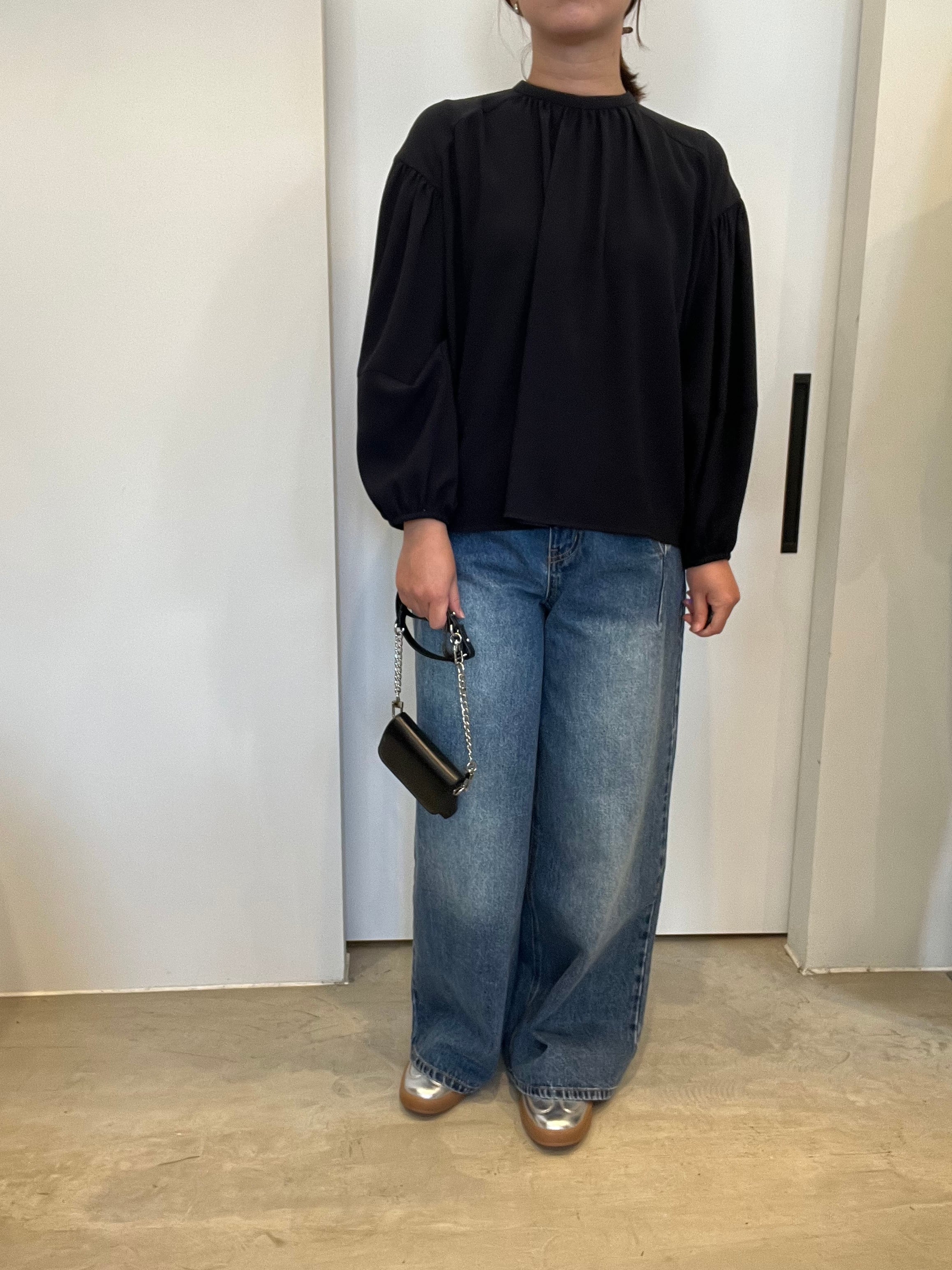 【PASSIONE】ギャザードロップショルダーブラウス 516910