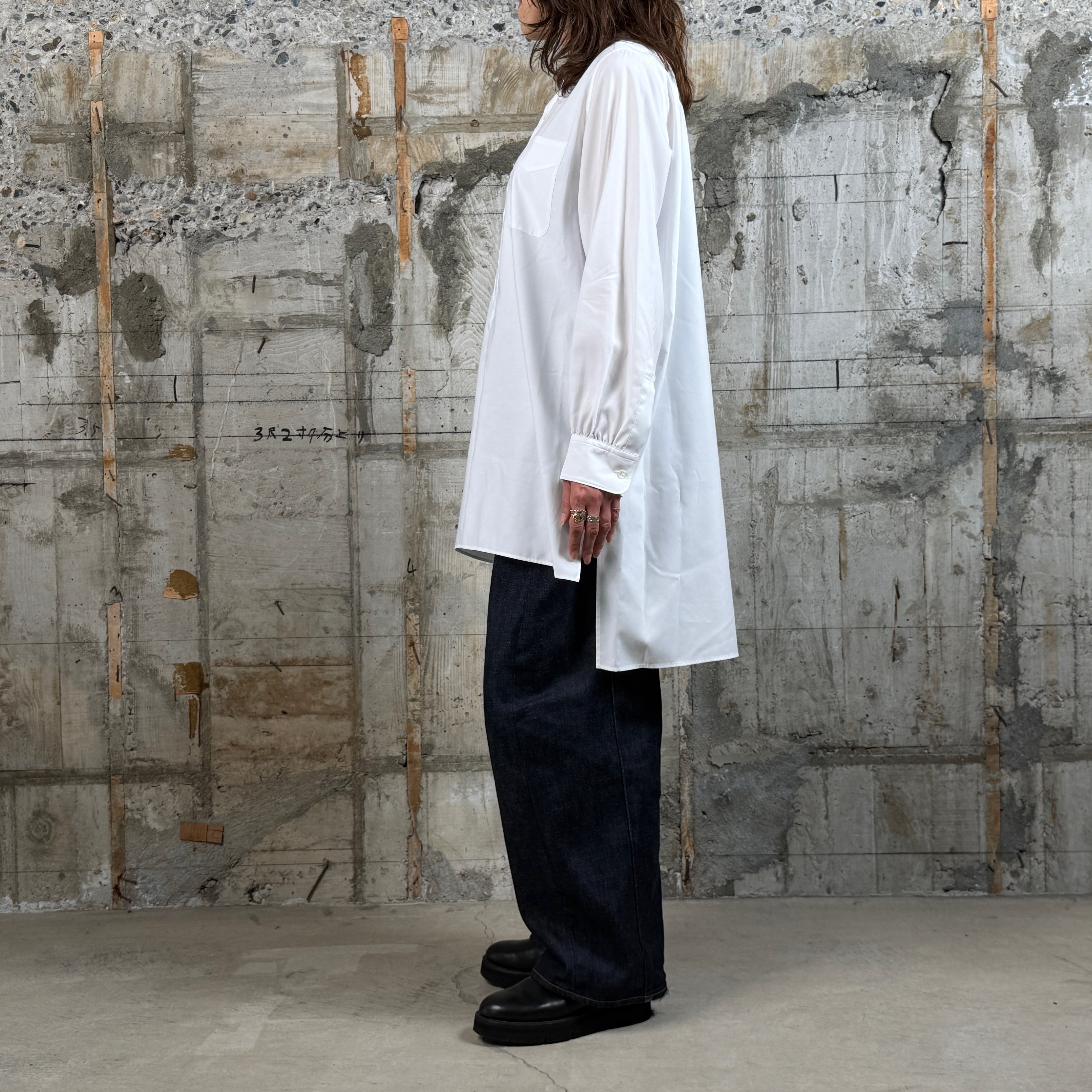HYKE【ハイク】 BROAD LONG SHIRT (16261) / WHITE | glamour online