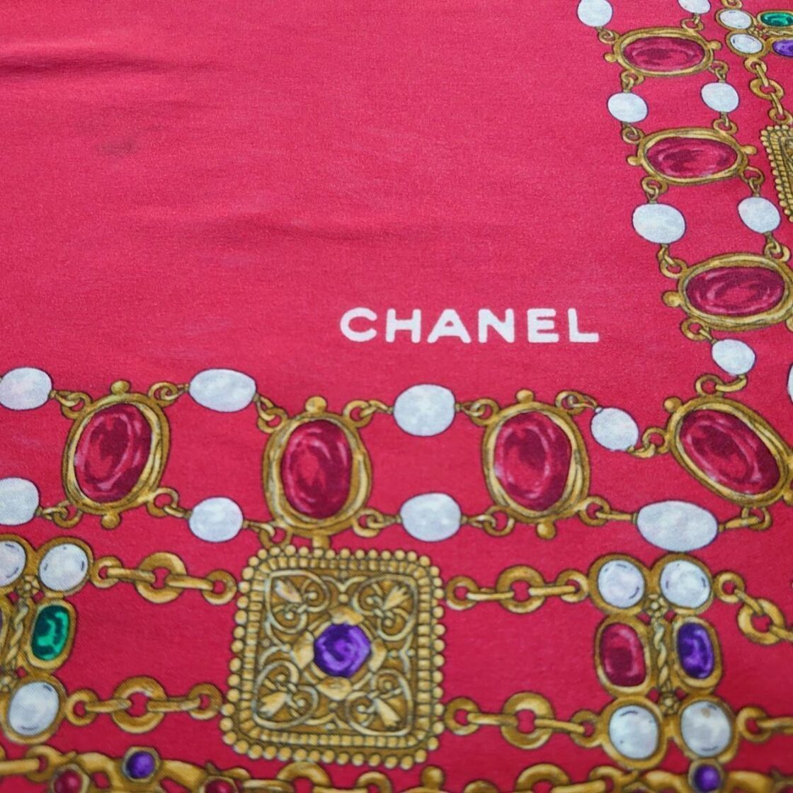 SALE！】CHANEL シャネル スカーフ ジュエリー柄 ビジュー柄 宝石柄  