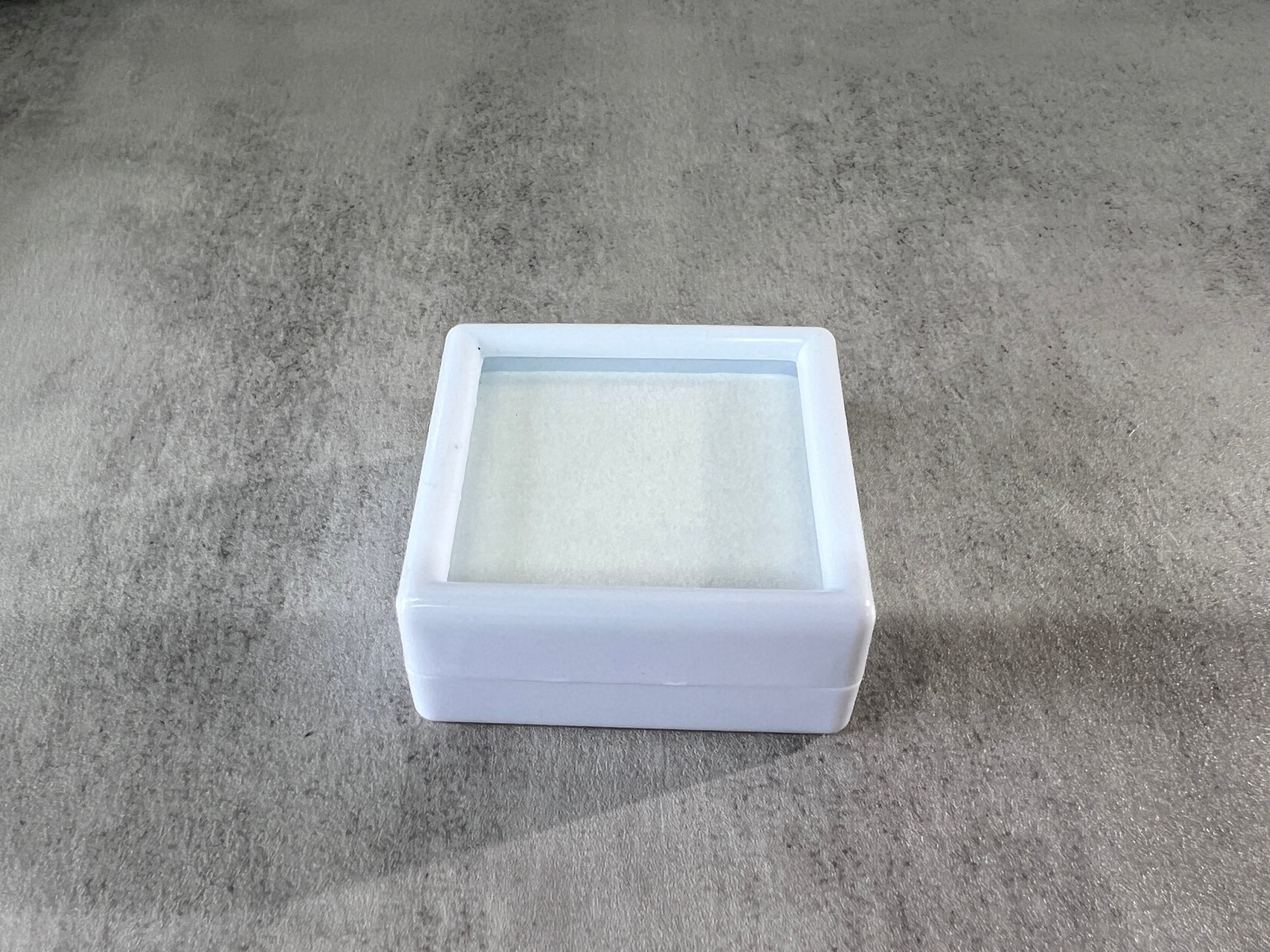 40個セット【3cm×3cm】ルースケース 白 | differencee(ディファレンシー)