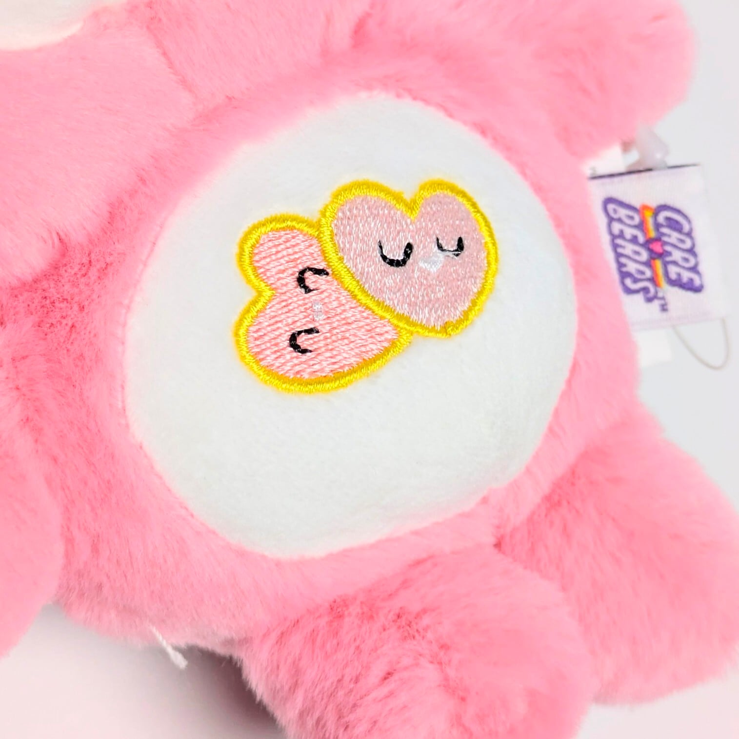 【 Care Bears（ケアベア）】 『 Love-A-Lot Bear ラブアロットベア 』ぬいぐるみキーホルダー / plush keyholder〚アメリカン雑貨 アメトイ〛