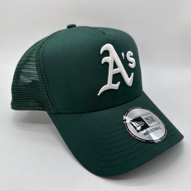 NEW ERA 9FORTY/940 A-Frame トラッカー MLB Typewriter タイプライター オークランド・アスレチックス ダークグリーン