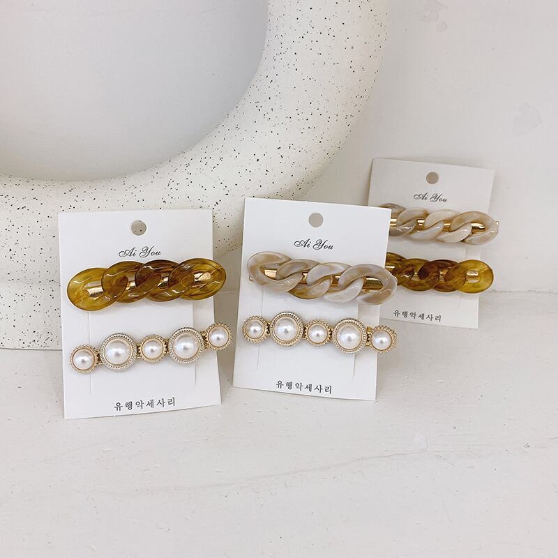 パールヘアピン サイドレッドアクセサリー 真珠 ブラック・アイド・ピーズ49399453980