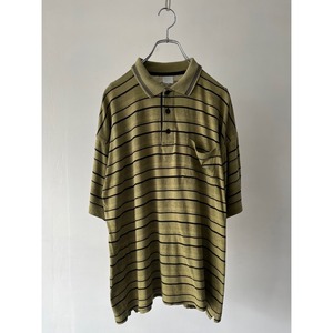 border polo shirt