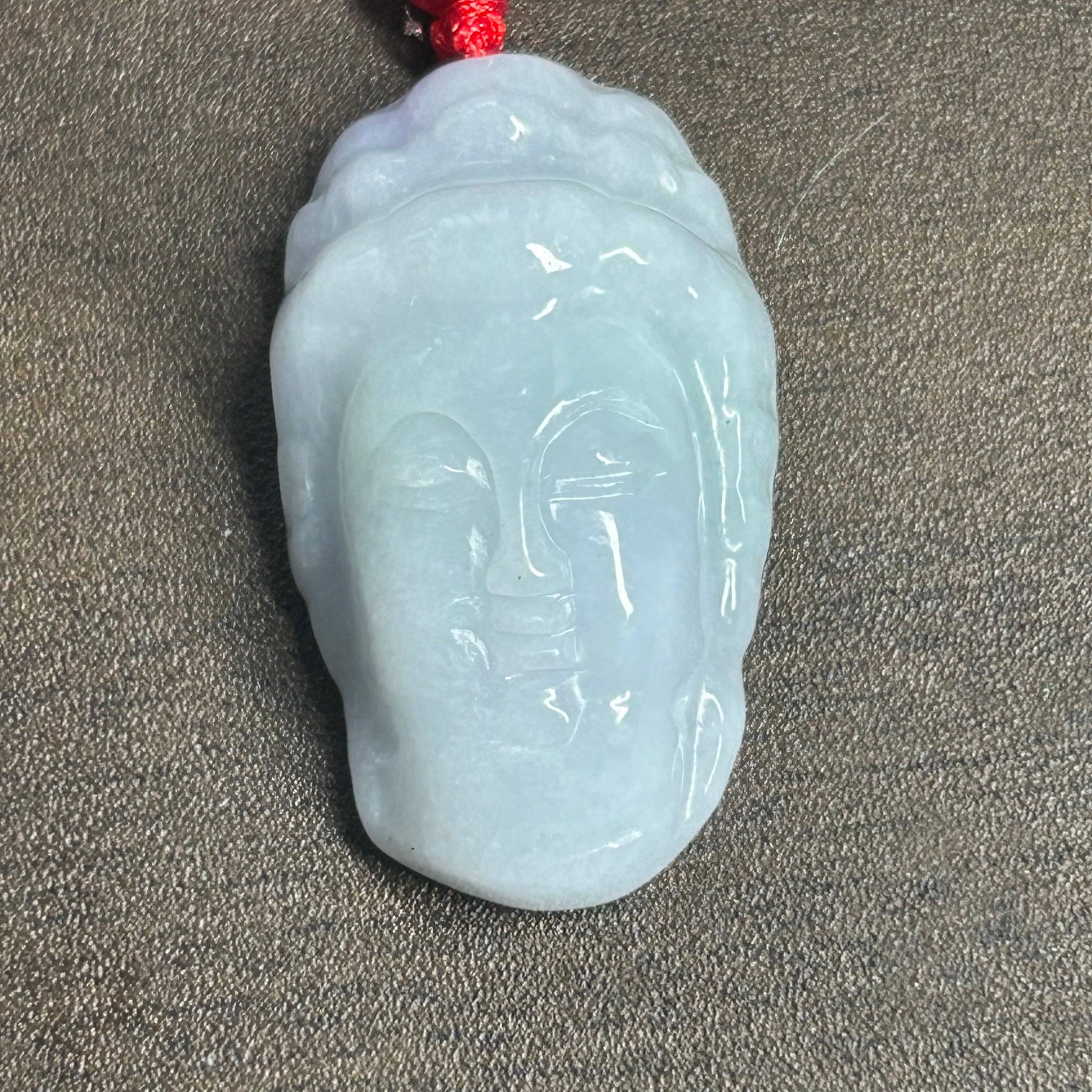 本翡翠ペンダント　春彩　カエル　金運アップ　財運　貴重 天然 ミャンマー産 本翡翠ペンダント 春彩 カエル 金運アップ 財運 貴重 天然 ミャンマー